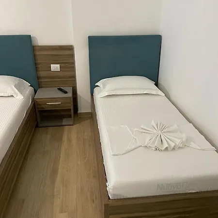 Kledi & Apartment