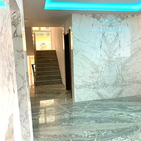 Apartment Kledi &